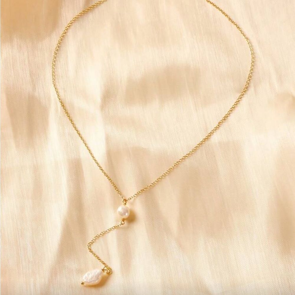 Gold Pearl Necklace Q787 - Picture 2 of 6